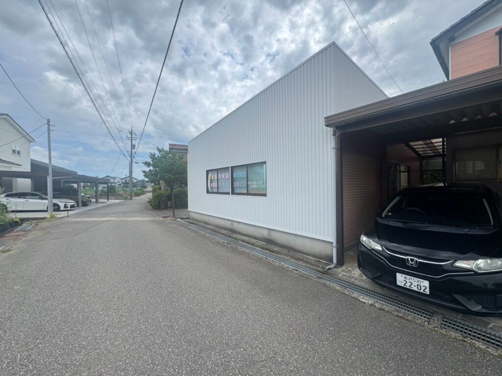 【完成】<br />
・外壁の美観が新築のように回復<br />
・防水性能が向上し雨雪に強い外壁へ<br />
・住まい全体の耐久性が向上